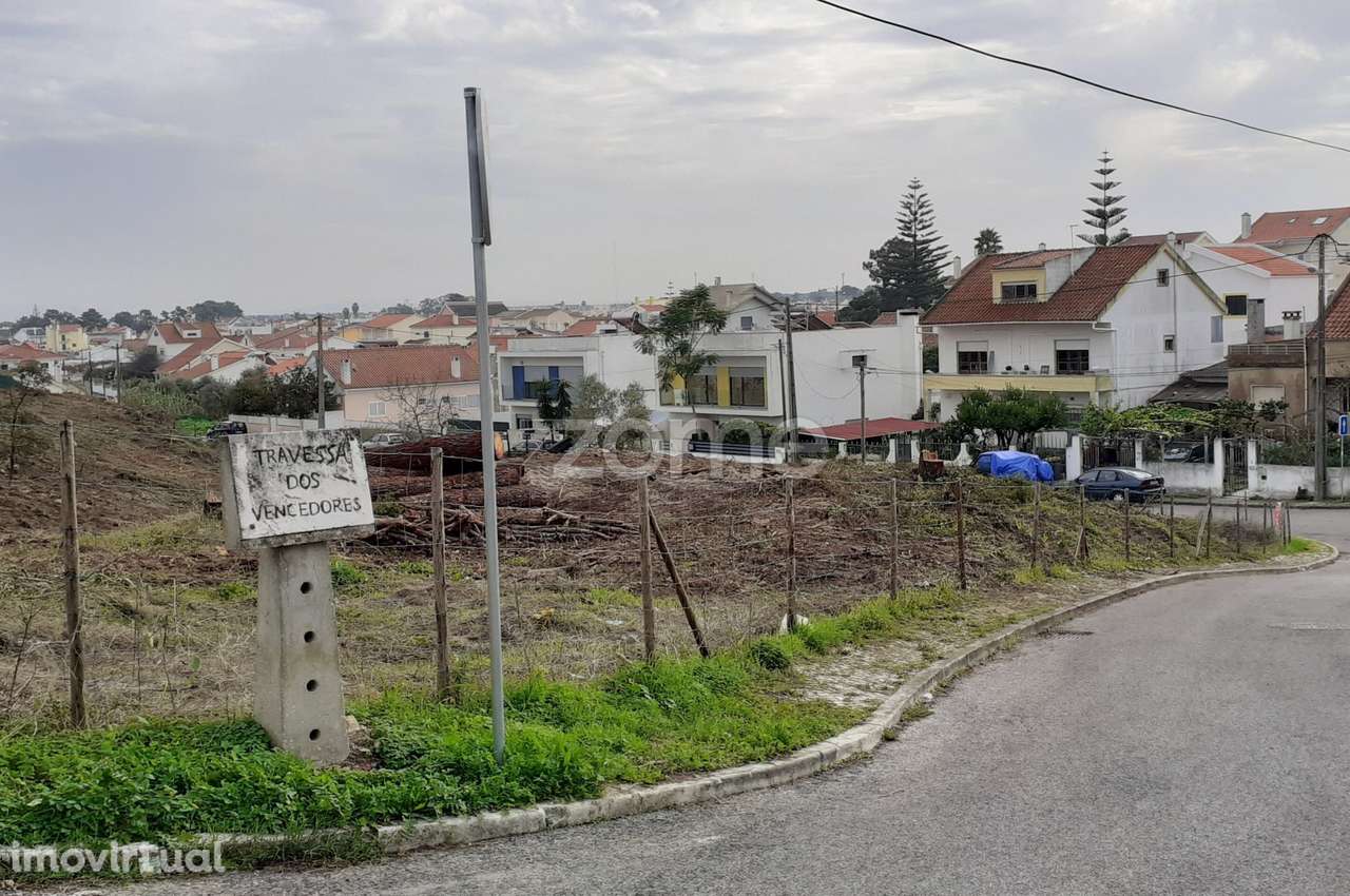 Terreno Urbano na Charneca da Caparica - Grande imagem: 5/21