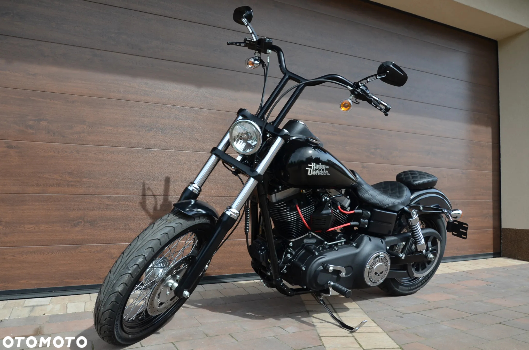 Harley-Davidson Dyna Street Bob - 5