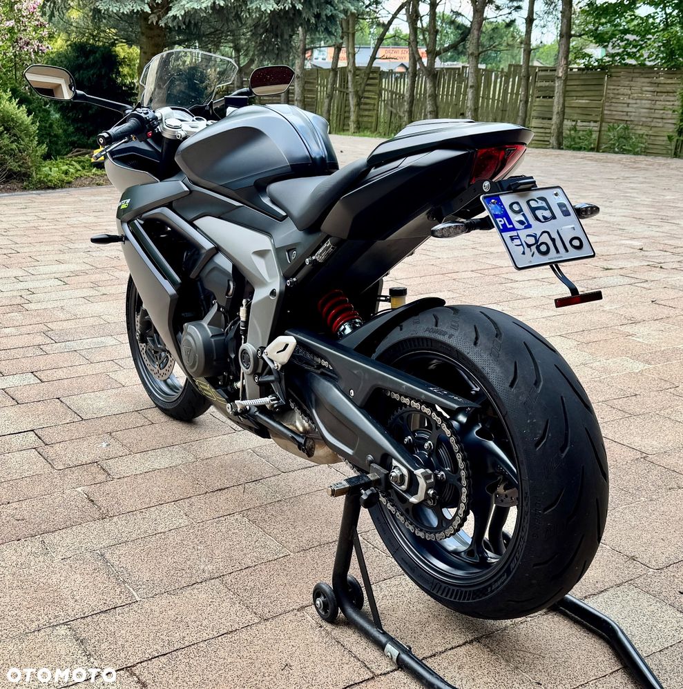 Triumph Daytona - 9