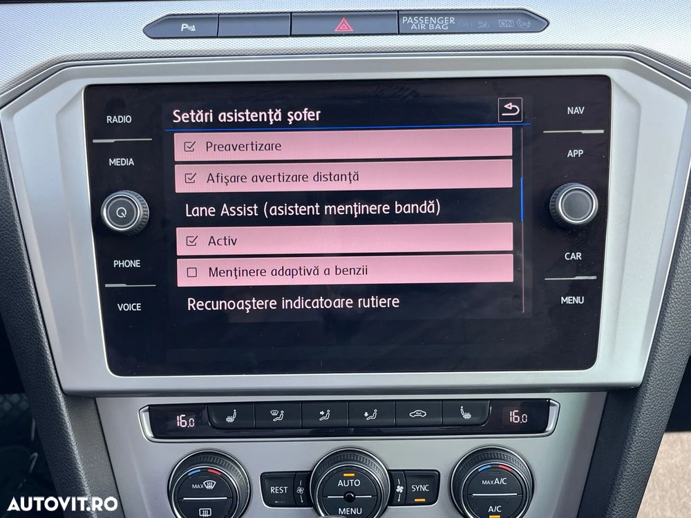 Volkswagen Passat - 28