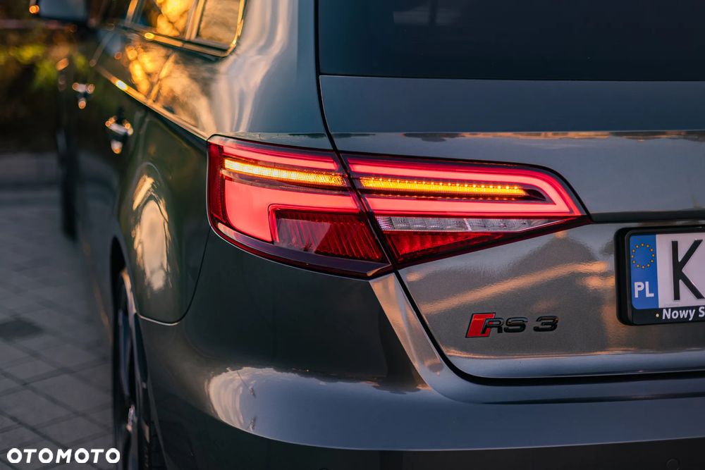Audi RS3 Sportback TFSI quattro S tronic - 14