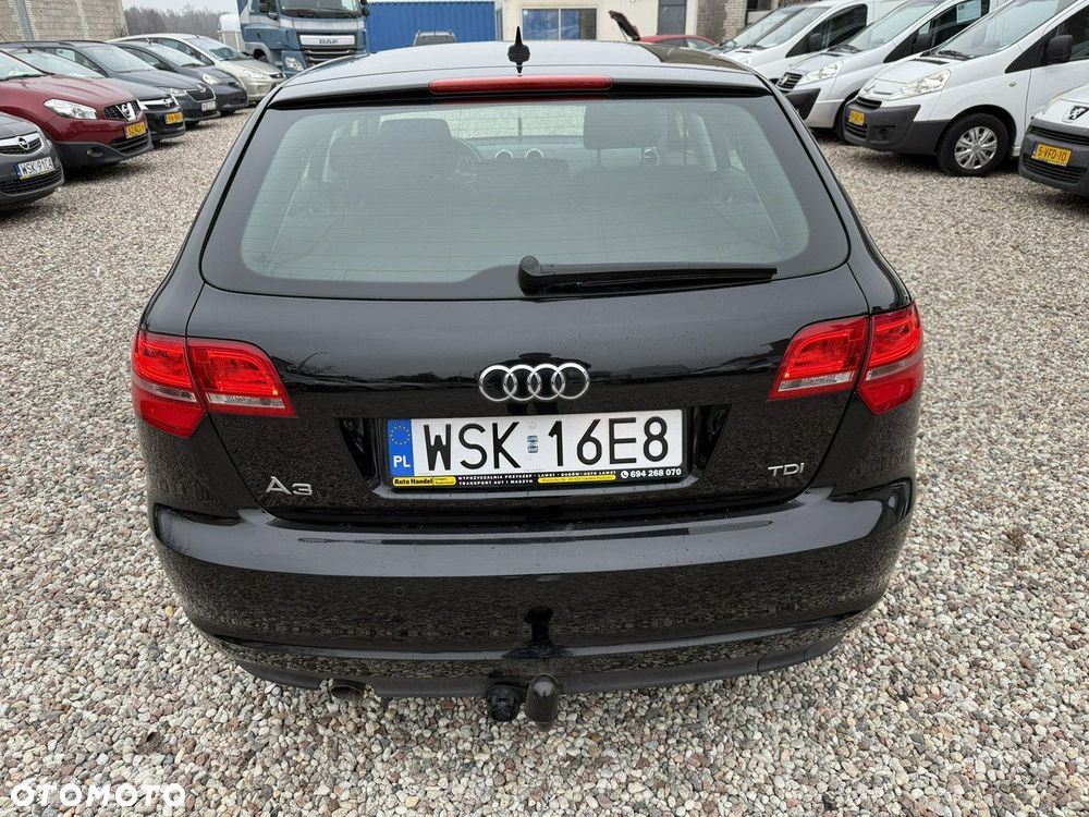 Audi A3 Sportback - 12