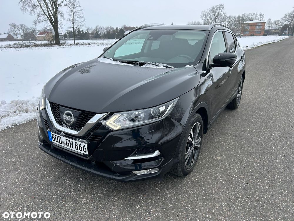 Nissan Qashqai 1.2 DIG-T Tekna - 1