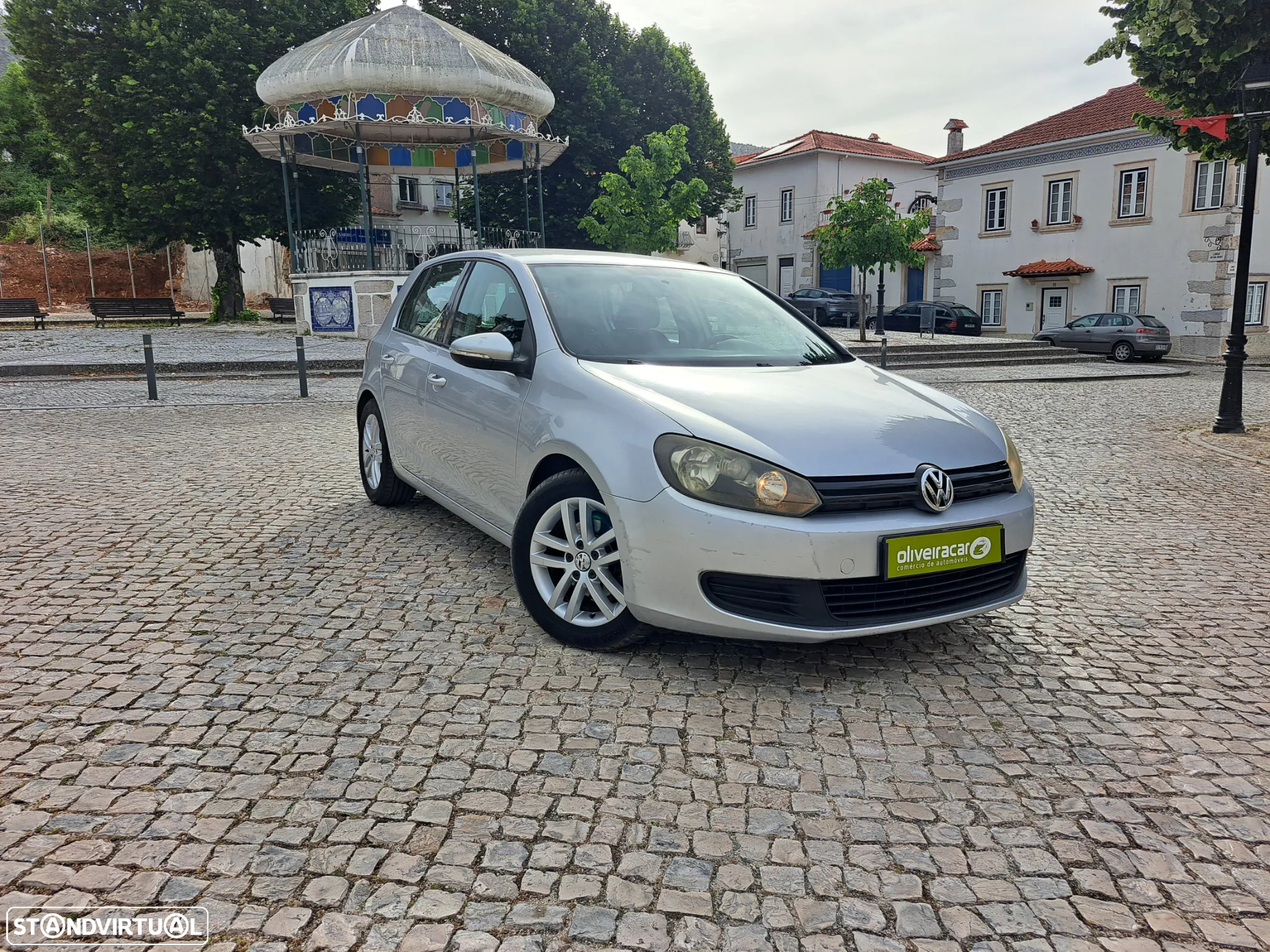 VW Golf 2.0 TDi Confortline - 7