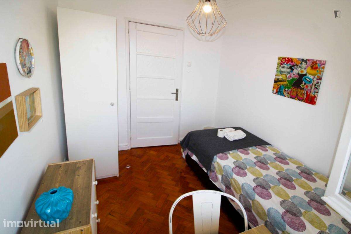 Quarto - localizado em Santa Apolónia Lisbon - Grande imagem: 2/12