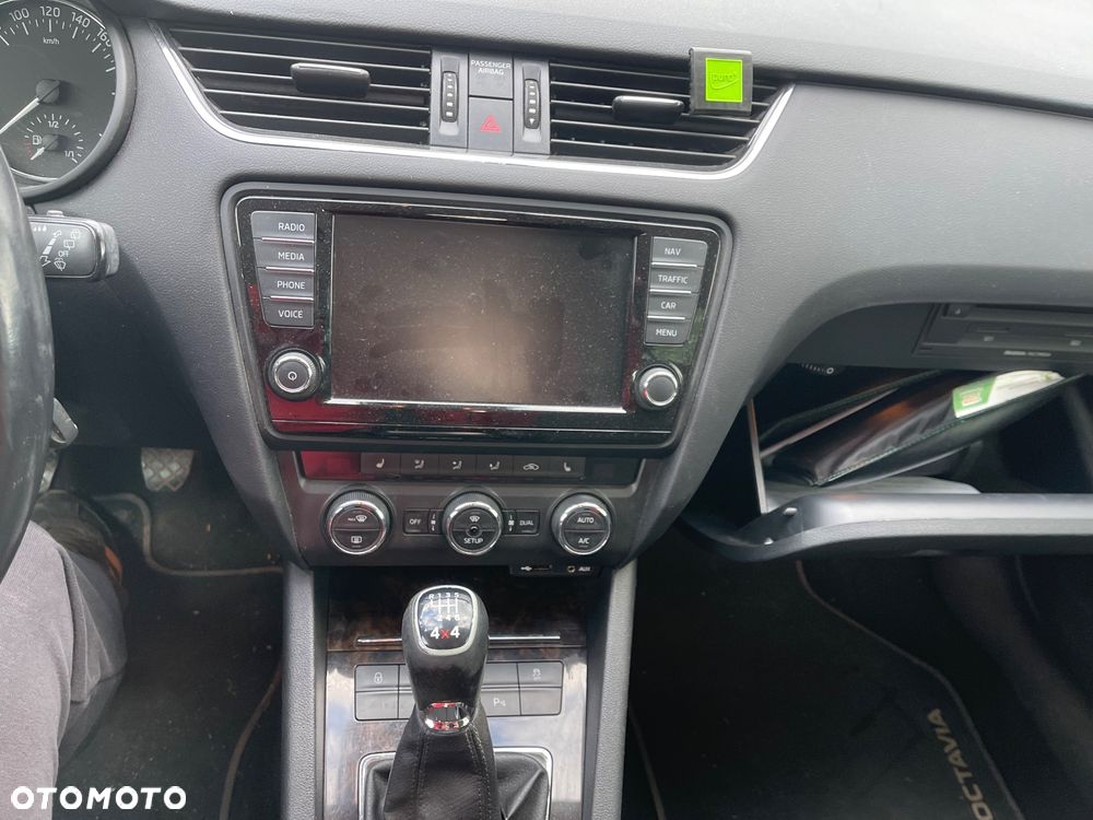 Skoda Octavia 2.0 TDI Green tec 4x4 Edition - 19