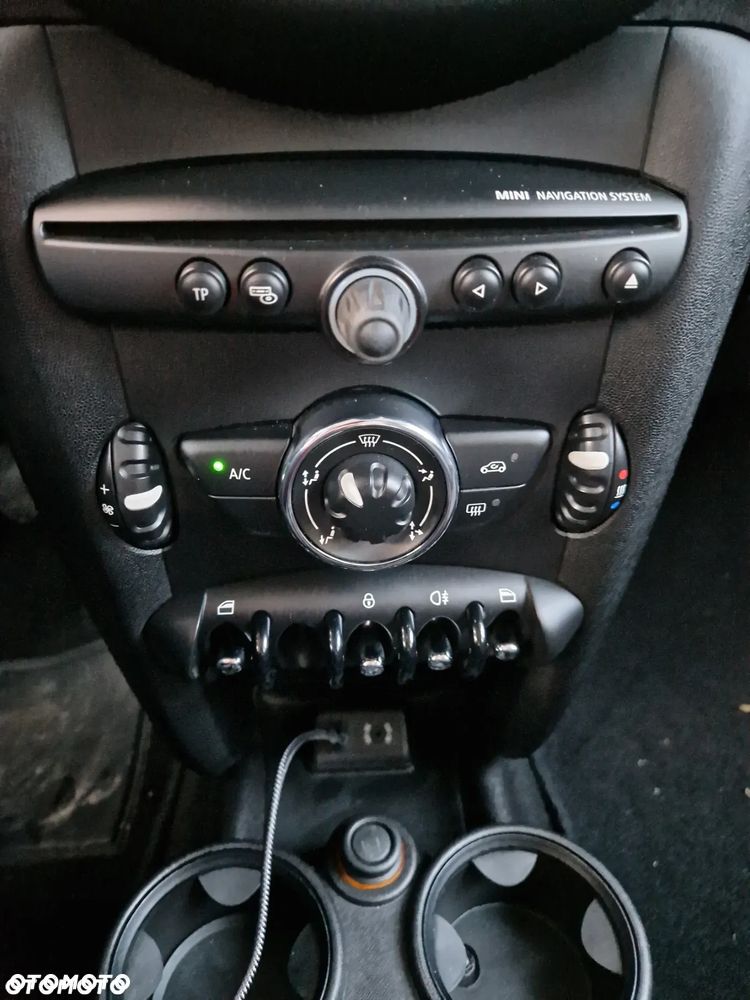 MINI ONE D Brick Lane - 17