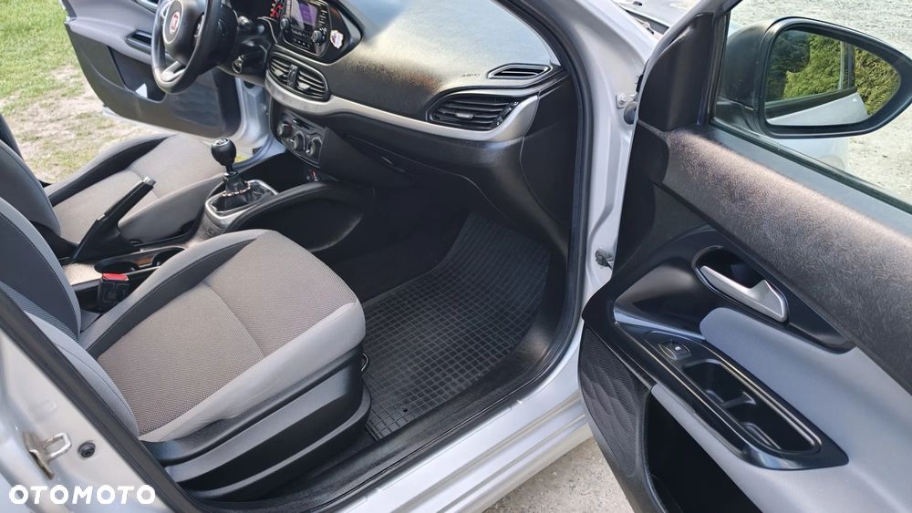 Fiat Tipo 1.4 16V Pop - 13