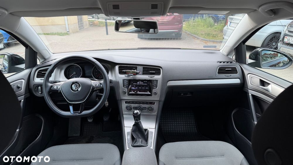 Volkswagen Golf 1.6 TDI BMT Comfortline - 5