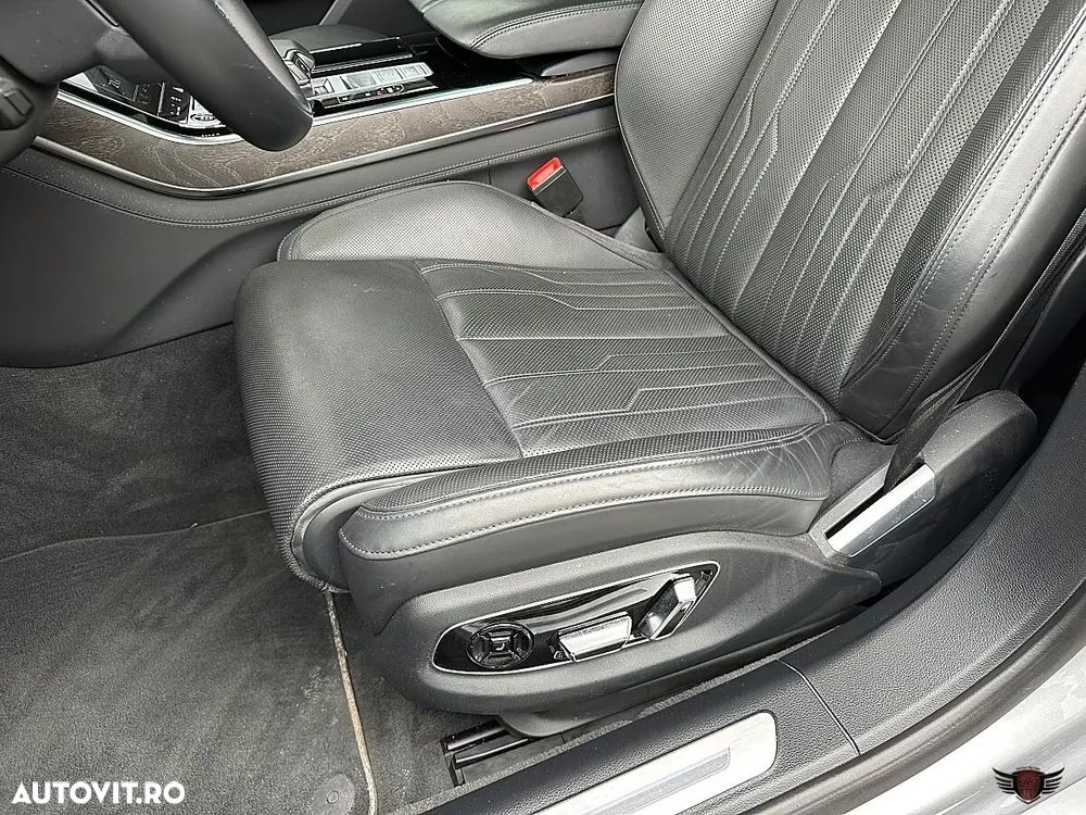Audi A8 60 TFSI e quattro tiptronic - 29