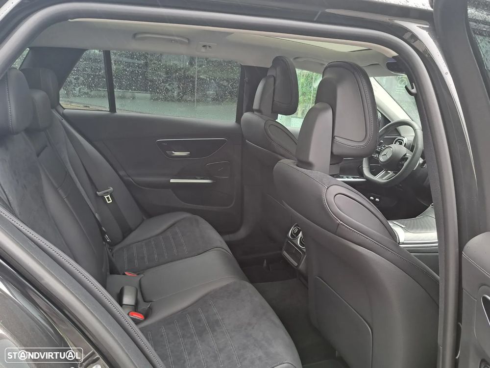 Mercedes-Benz C 300 e T 9G-TRONIC AMG Line - 7