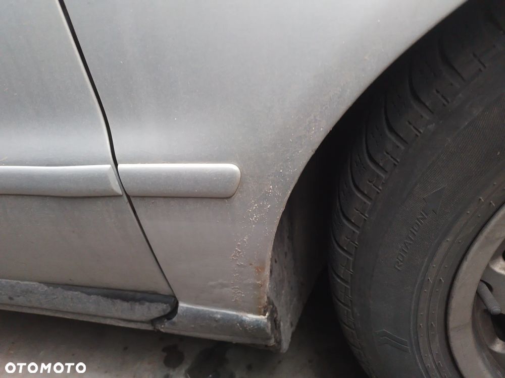 AUDI A4 B5 94-99  1.6 AHL   ZDERZAK TYŁ TYLNY   LY7M - 13