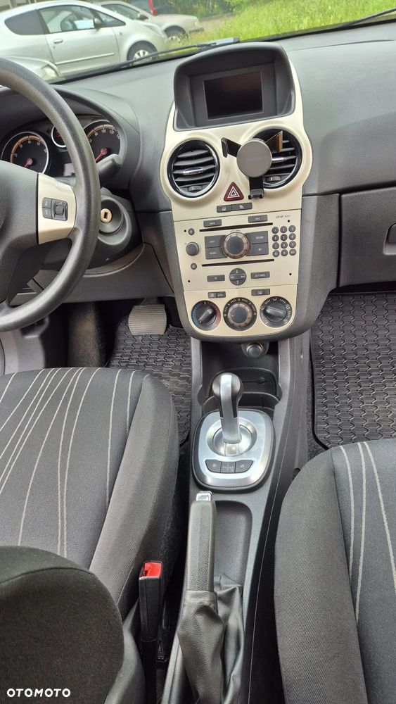 Opel Corsa 1.2 16V Enjoy EasyTronic - 12