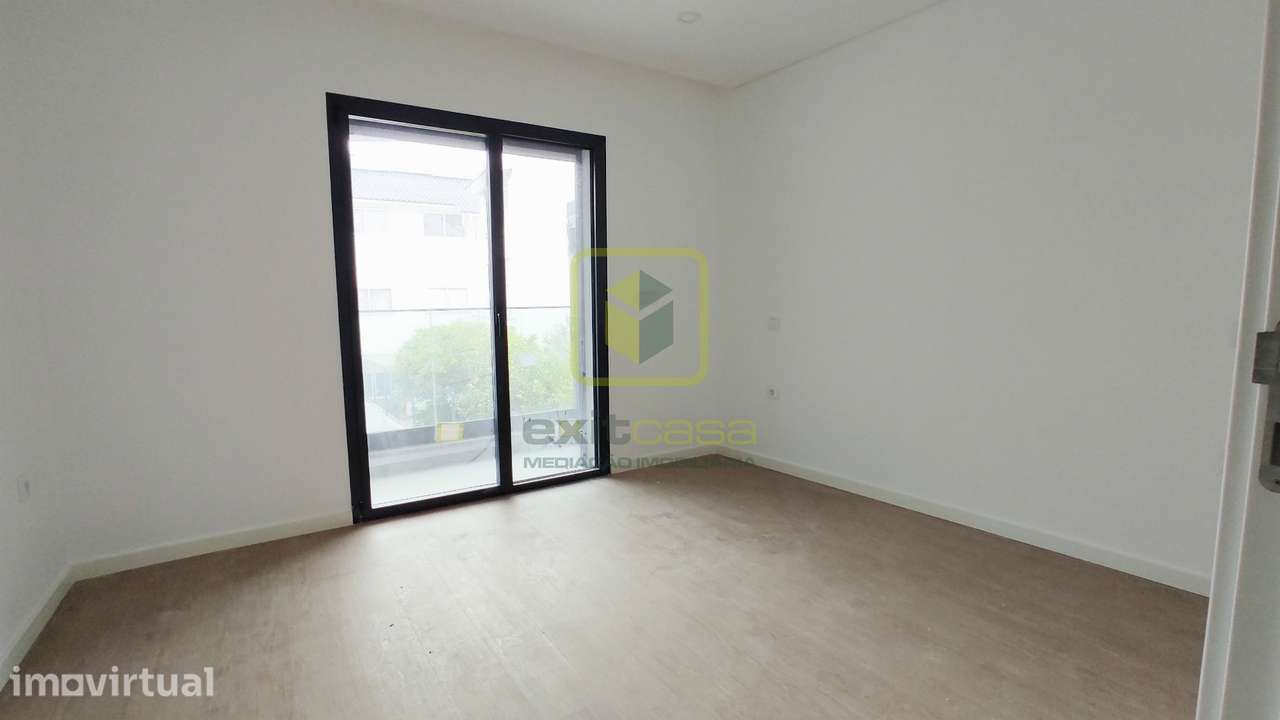 Apartamento T3 Duplex com Terraços em Aveiro - Grande imagem: 5/19
