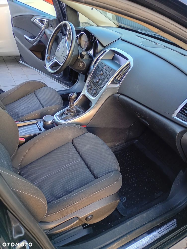 Opel Astra 1.6 - 11