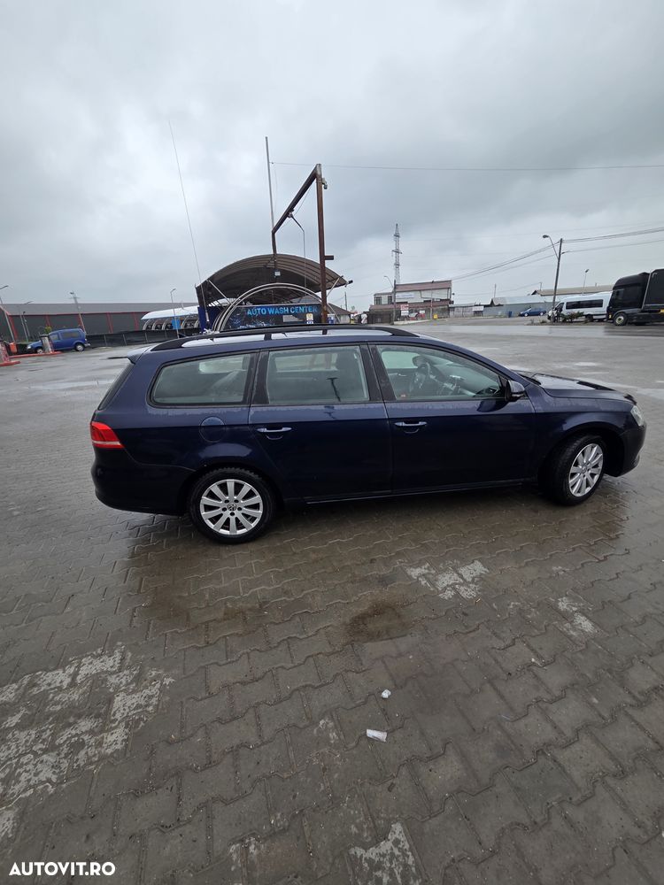 Volkswagen Passat 2.0 TDI BlueMotion Technology Comfortline - 9