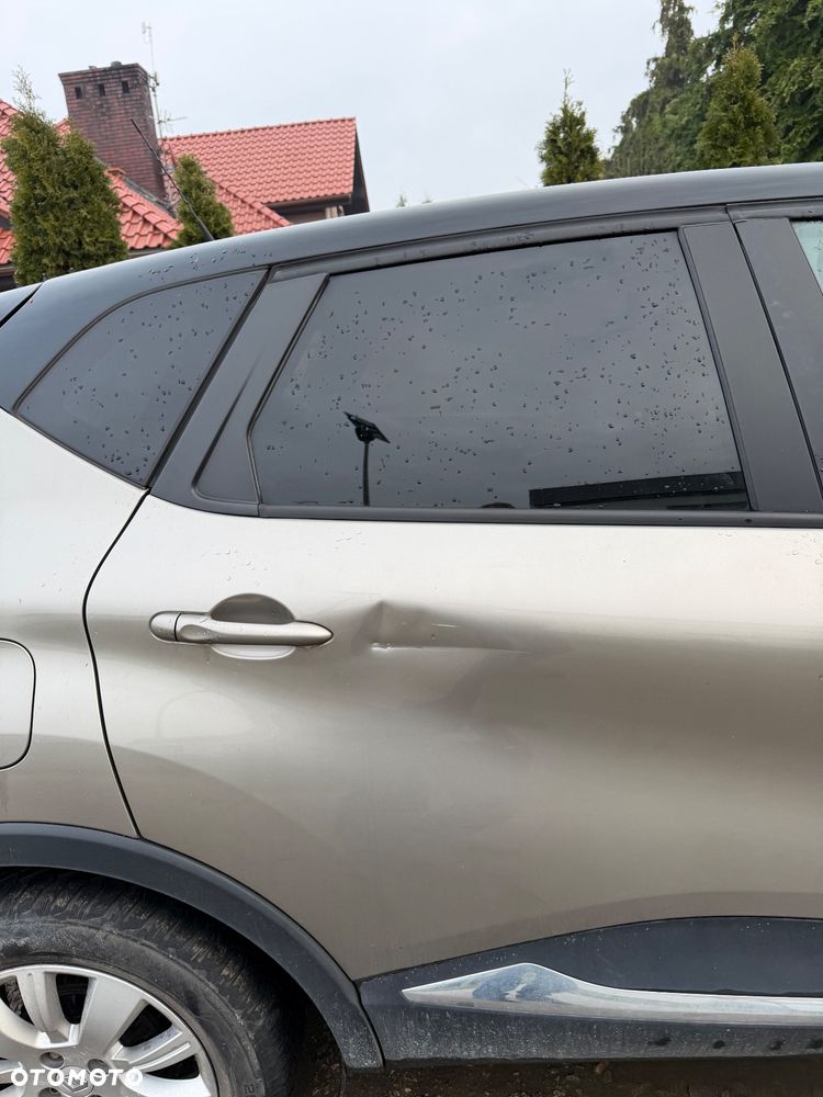 Renault Captur 1.2 TCe Zen EDC - 4