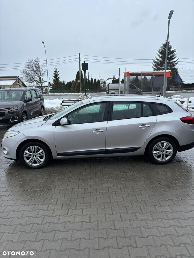 Renault Megane 1.6 16V 110 Authentique - 5