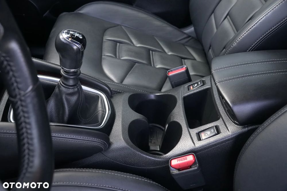 Nissan Qashqai 1.2 DIG-T Tekna+ - 23