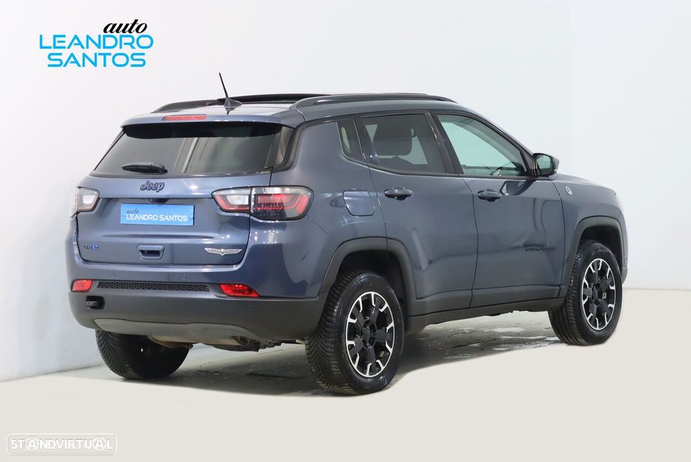 Jeep Compass 1.3 TG Trailhawk - 3