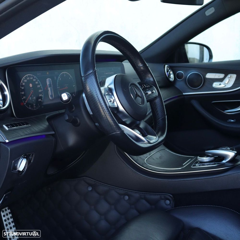 Mercedes-Benz E 300 d AMG Line - 13