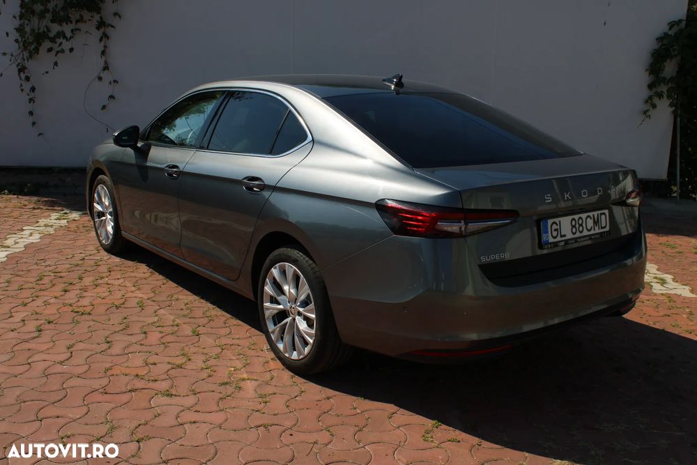 Skoda Superb ver-1-5-tsi-e--tec-dsg-selection - 3