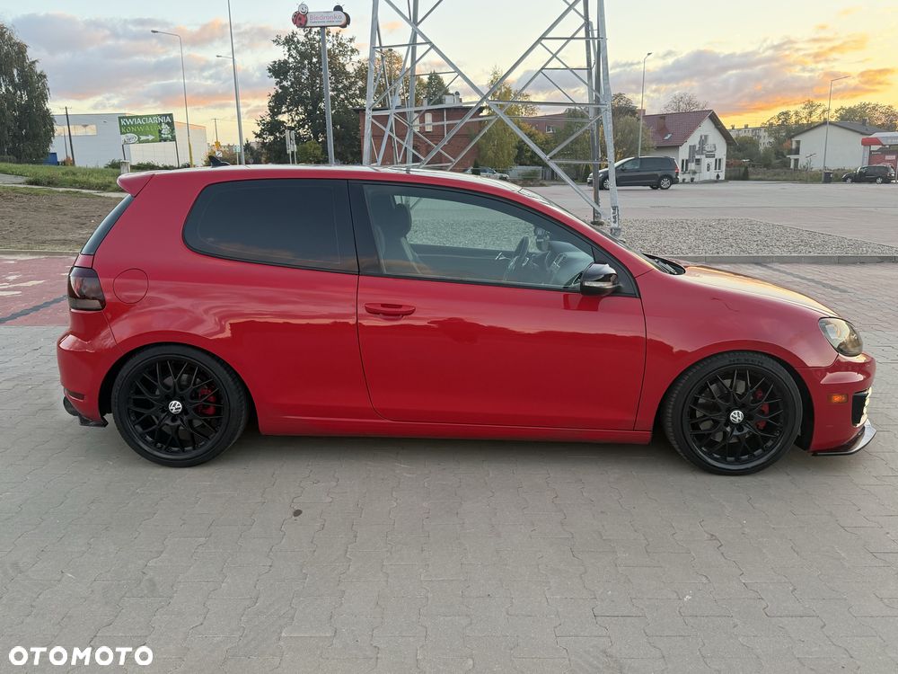 Volkswagen Golf - 5