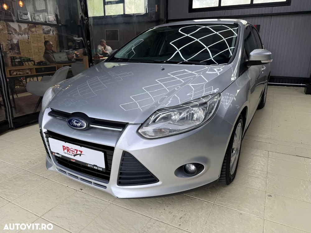 Ford Focus 1.6 TDCI DPF Trend - 4