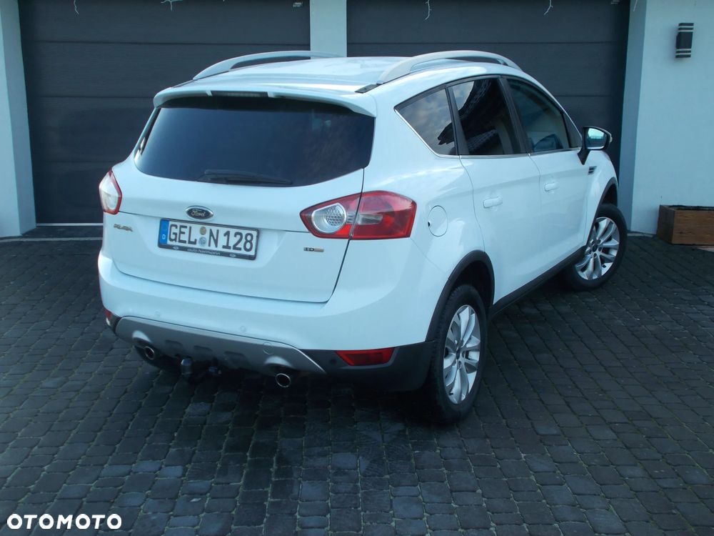 Ford Kuga 2.0 TDCi Titanium - 3