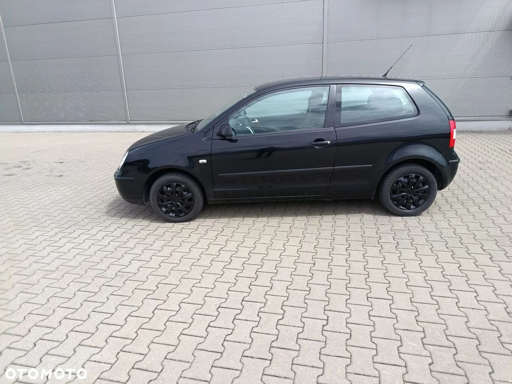 Volkswagen Polo 1.2 Comfortline - 1