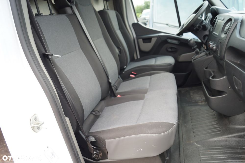 Renault Master - 25