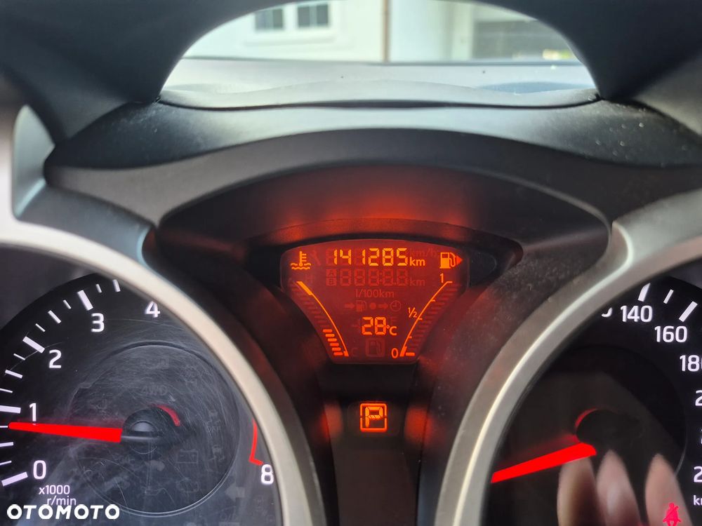Nissan Juke 1.6 Xtronic Acenta - 21
