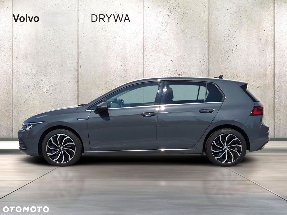 Volkswagen Golf - 2