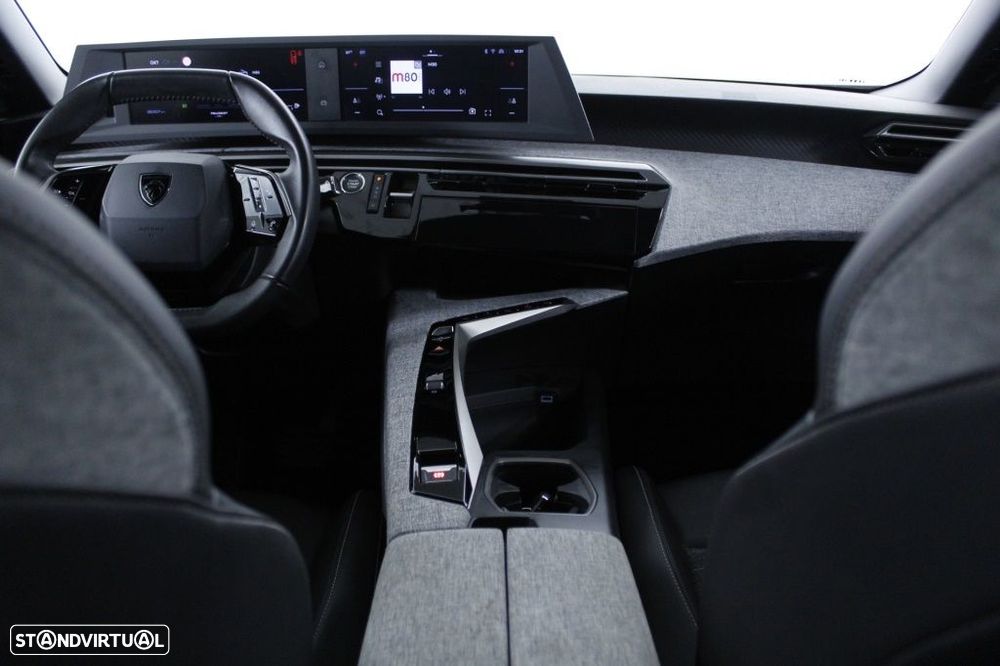 Peugeot 5008 1.2 Hybrid Allure e-DCS6 - 18