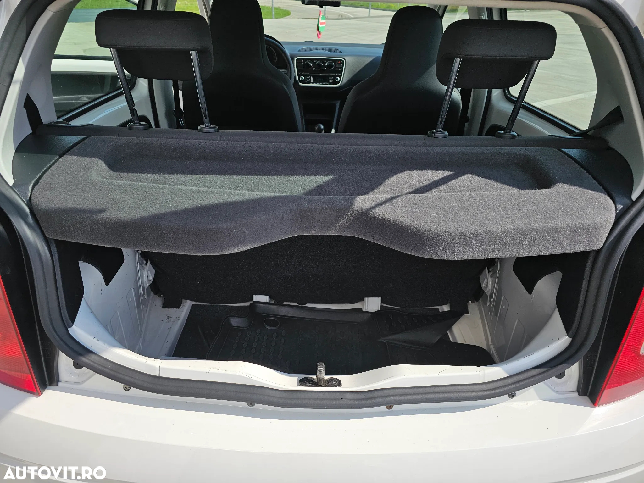 Volkswagen up! 1.0 White - 18