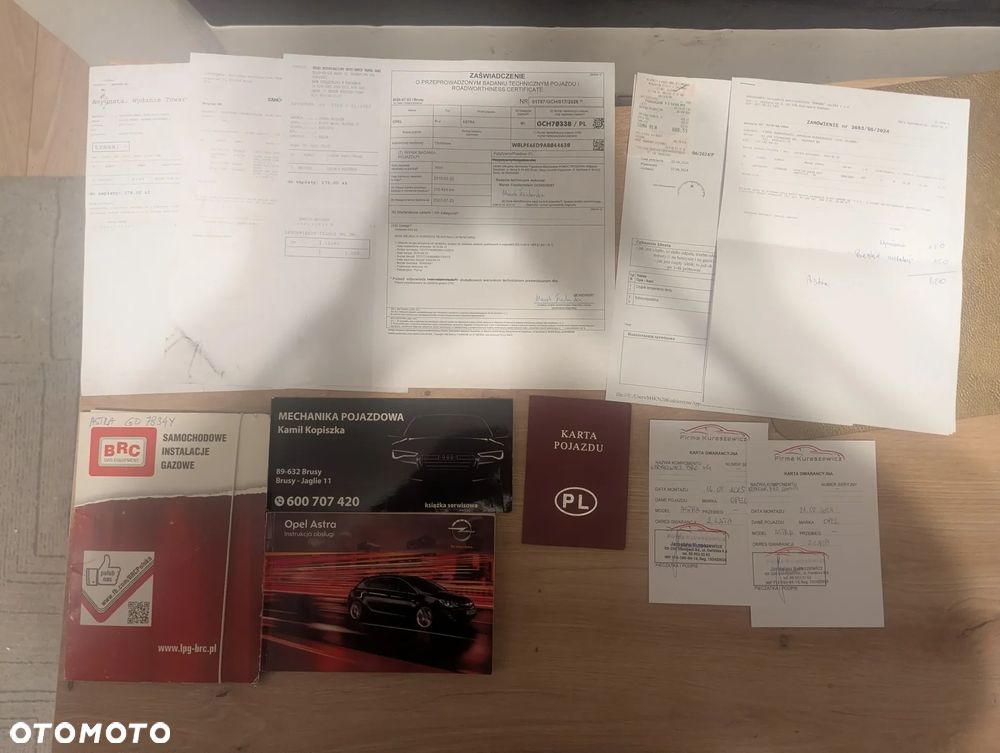 Opel Astra 1.6 Cosmo - 9
