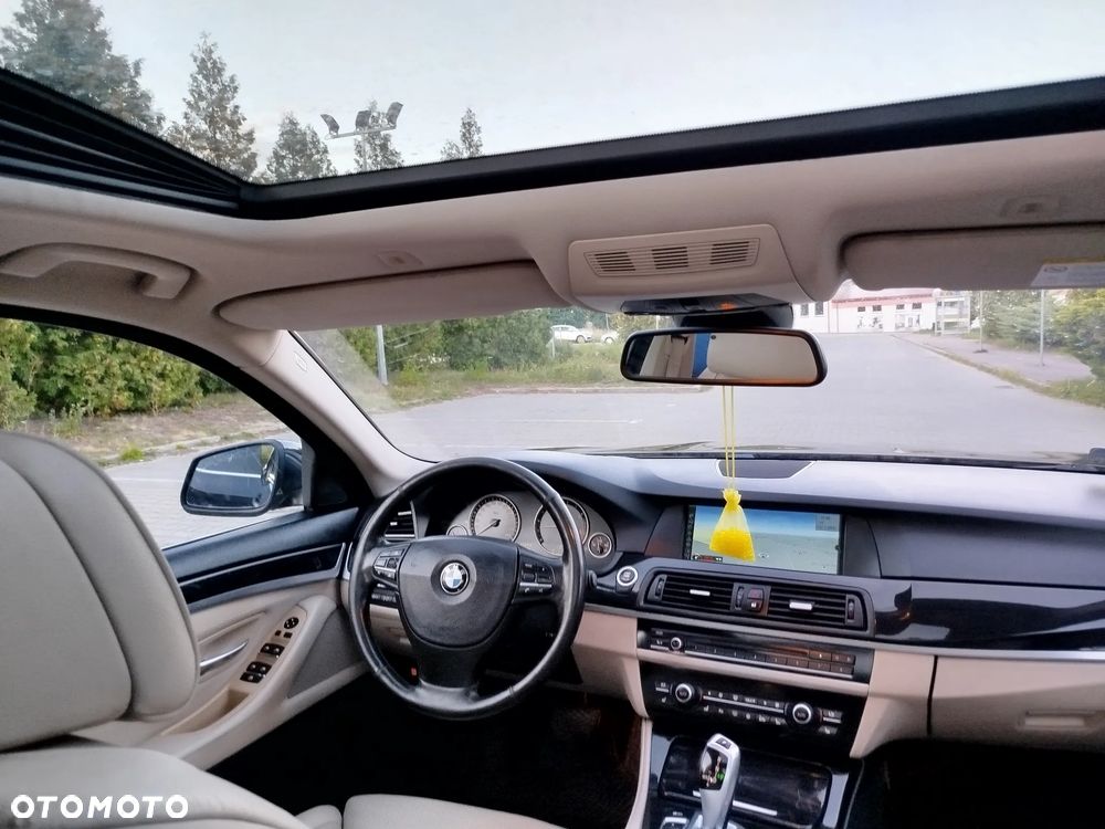 BMW Seria 5 530d Sport-Aut - 12