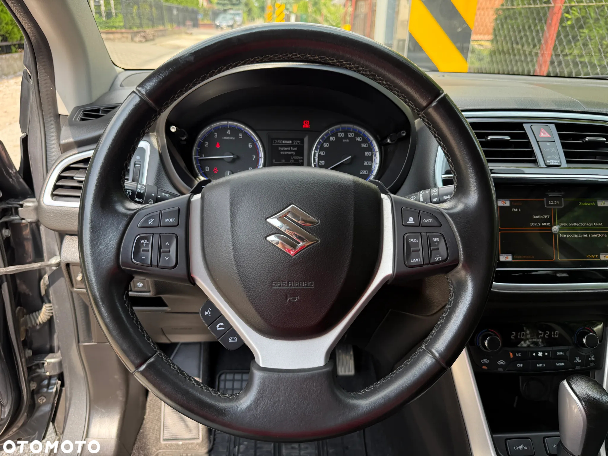 Suzuki SX4 S-Cross 1.4 T Premium 4WD - 24
