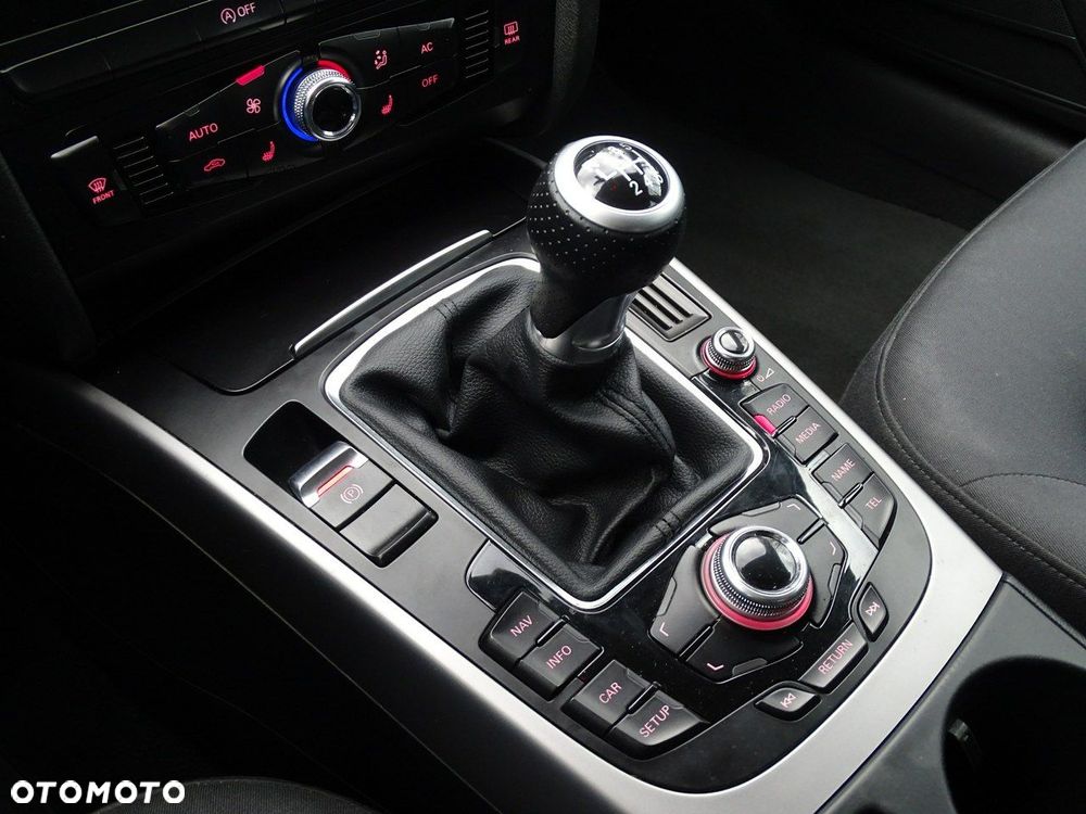 Audi A4 Avant - 30