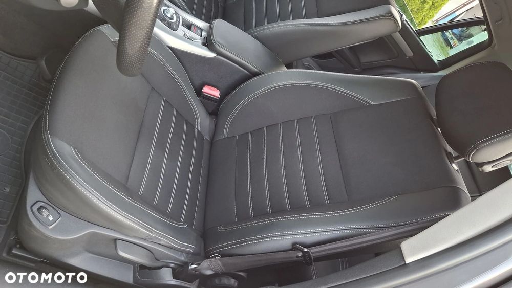 Renault Laguna dCi 150 FAP Start-Stop Bose Edition - 24