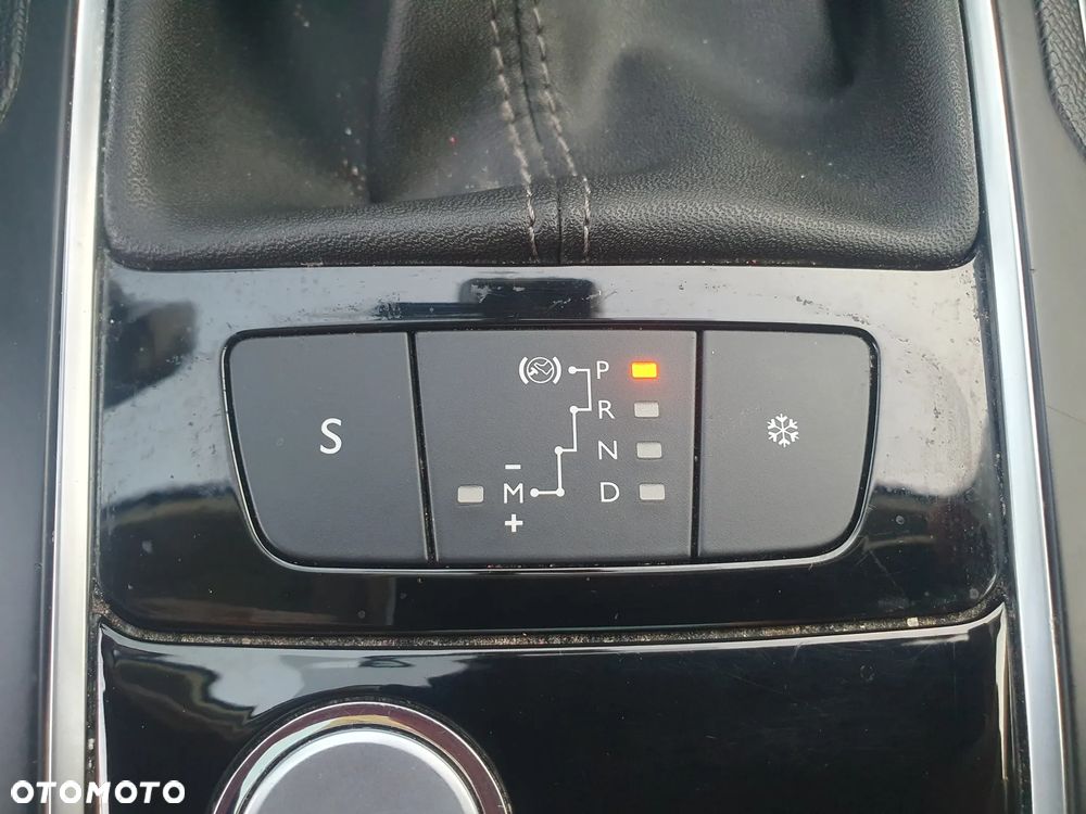 Peugeot 308 BlueHDi 150 Automatik Stop & Start Niveau 2 Business-Line - 27