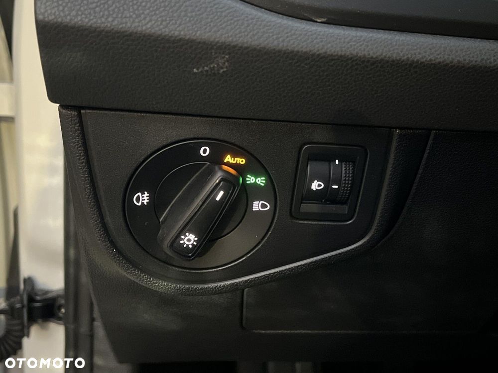 Volkswagen Polo - 14