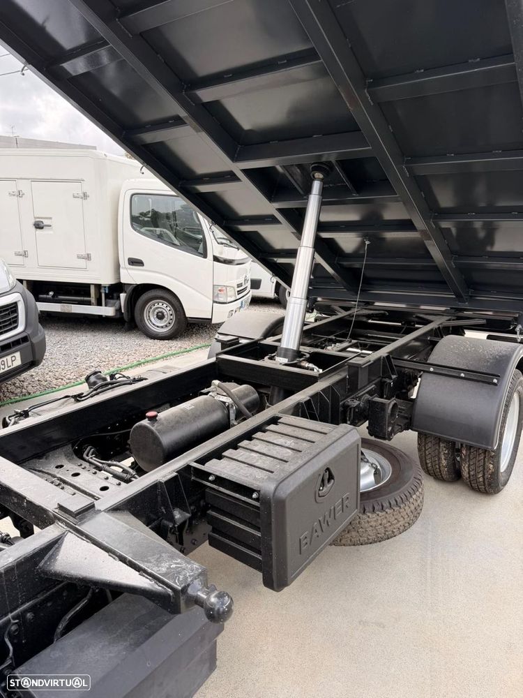 Mitsubishi Canter TRibasculante - 11