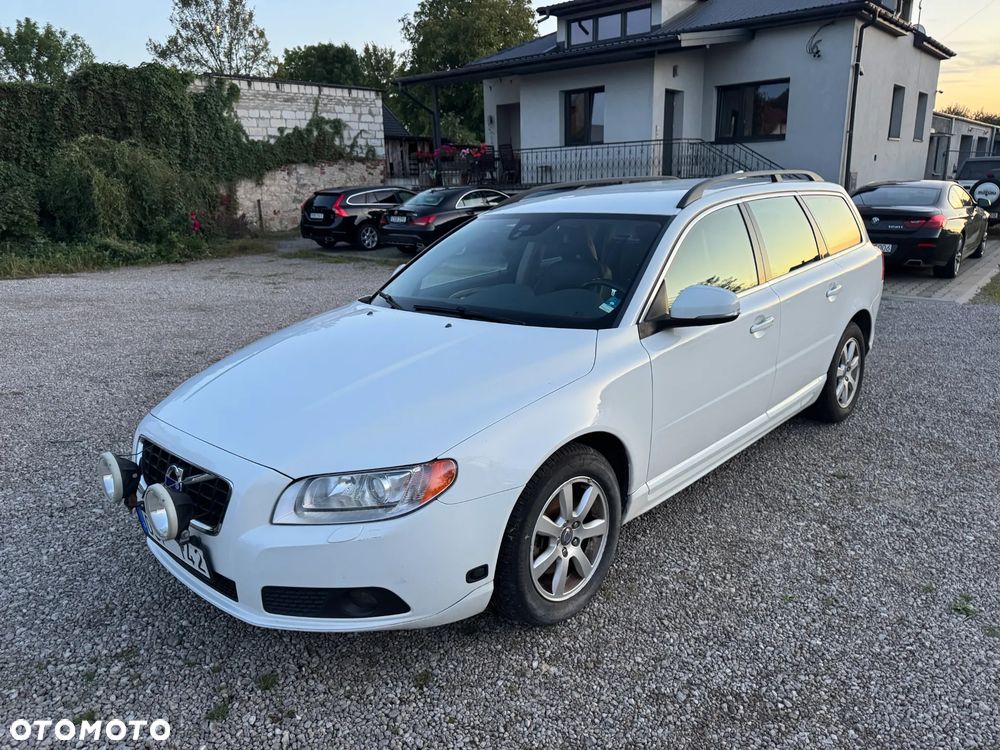 Volvo V70 D4 Momentum - 1