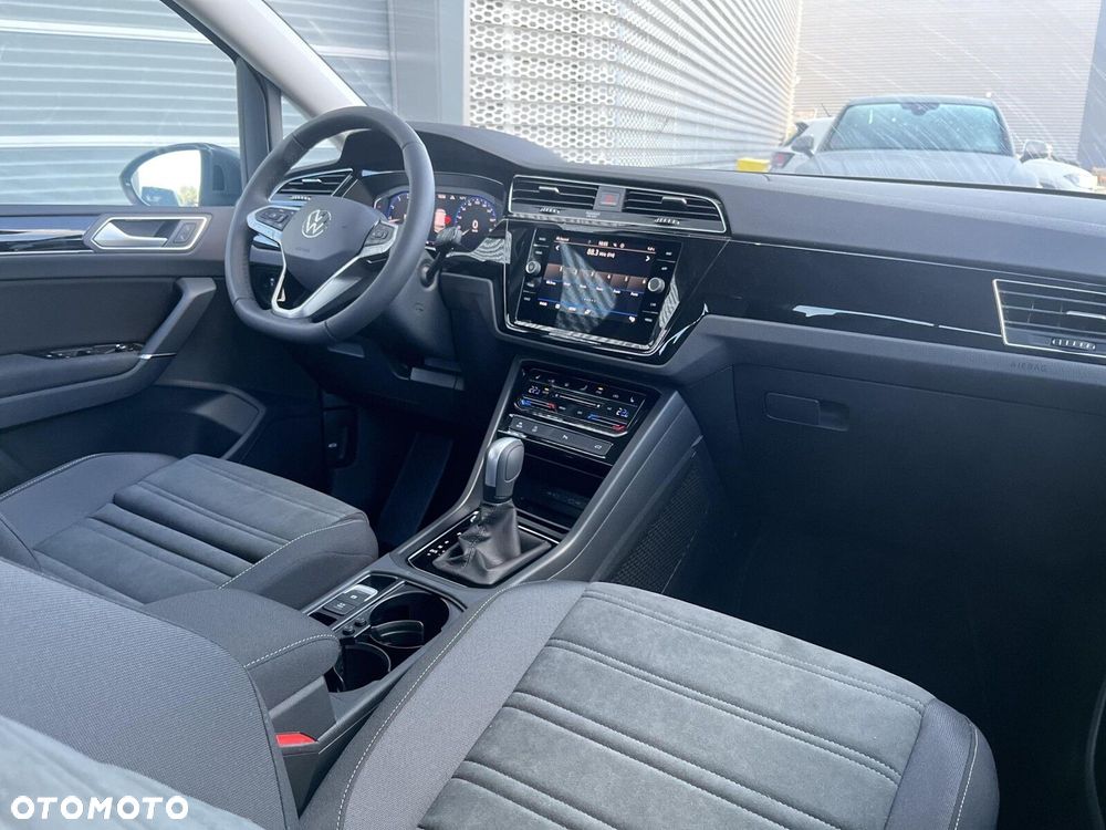 Volkswagen Touran 1.5 TSI EVO Highline DSG - 23