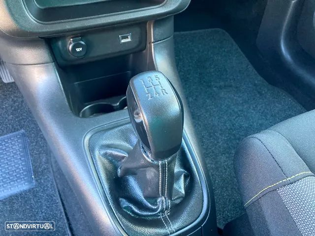 Citroën C3 1.5 BlueHDi Shine - 24