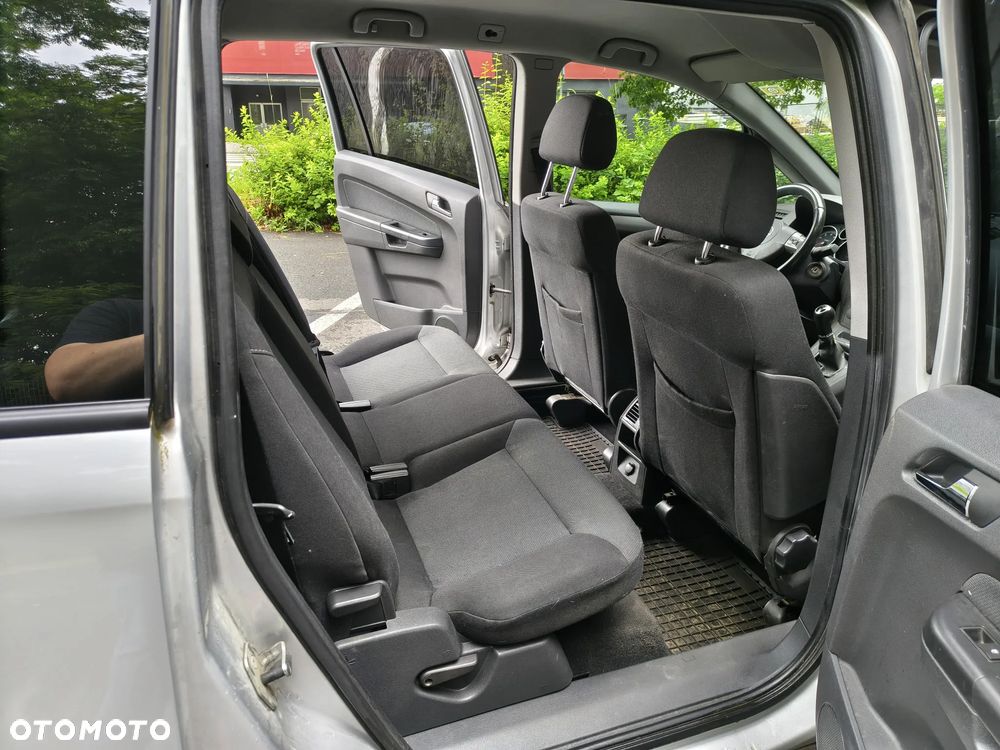Opel Zafira 1.6 Cosmo - 10