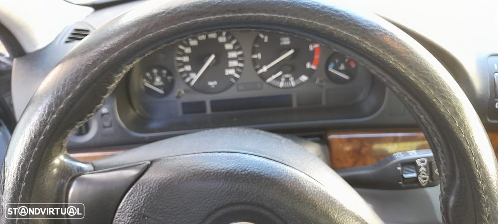 BMW 520 d Touring - 2