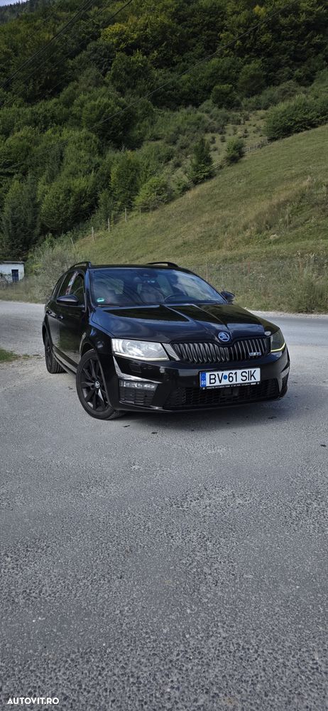 Skoda Octavia 2.0 TDI DSG 4X4 RS - 2