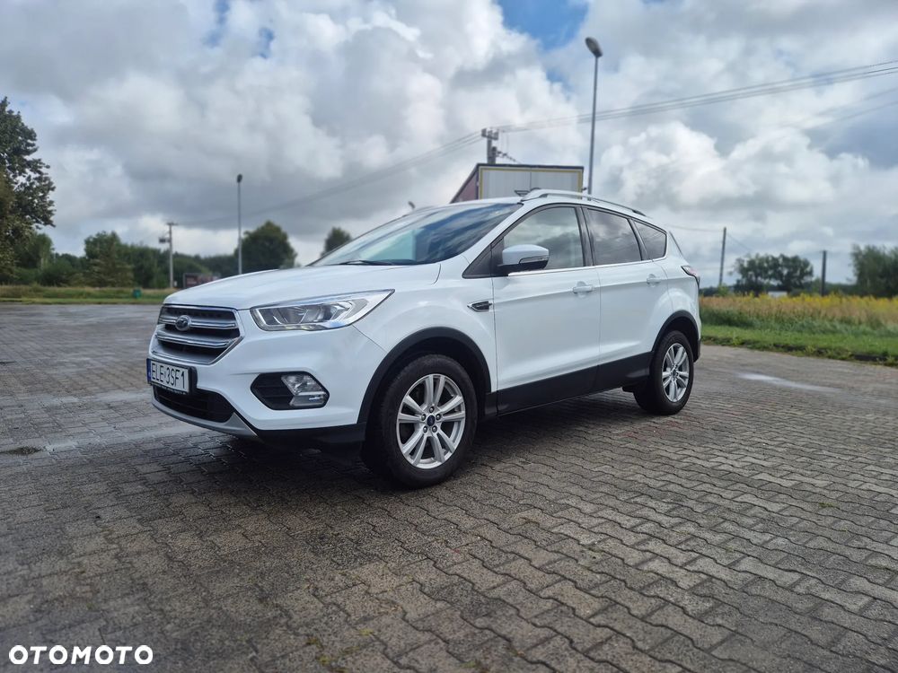 Ford Kuga 1.5 EcoBoost 2x4 Individual - 9